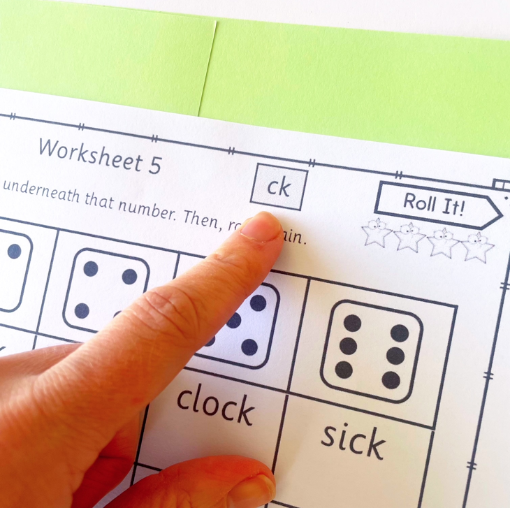 Roll It! Roll and Read Digraphs & Double Consonants | Decoding Fluency for Prep/Kindergarten